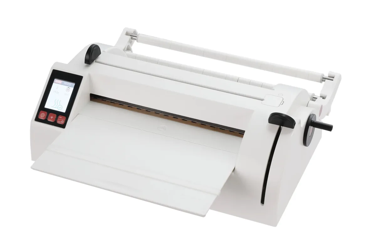 CertoSeal Pro Touch – svářečka s držákem rolí a funkcí řezání v provozu