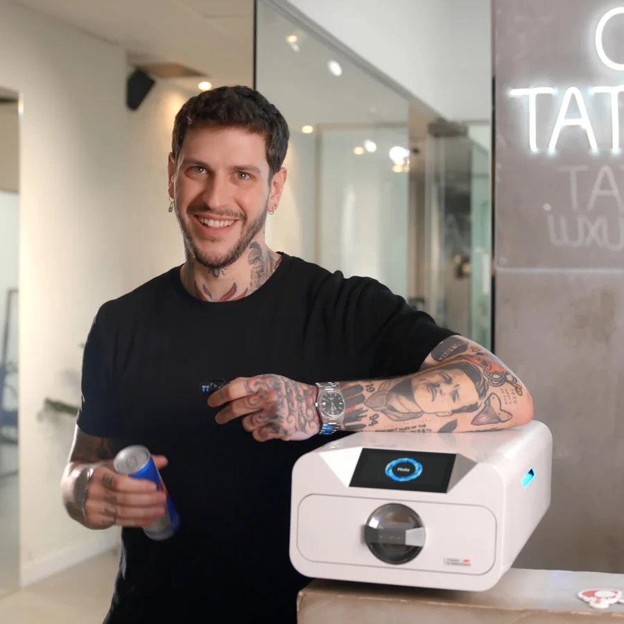 Enbio S Autoklav im Tattoostudio